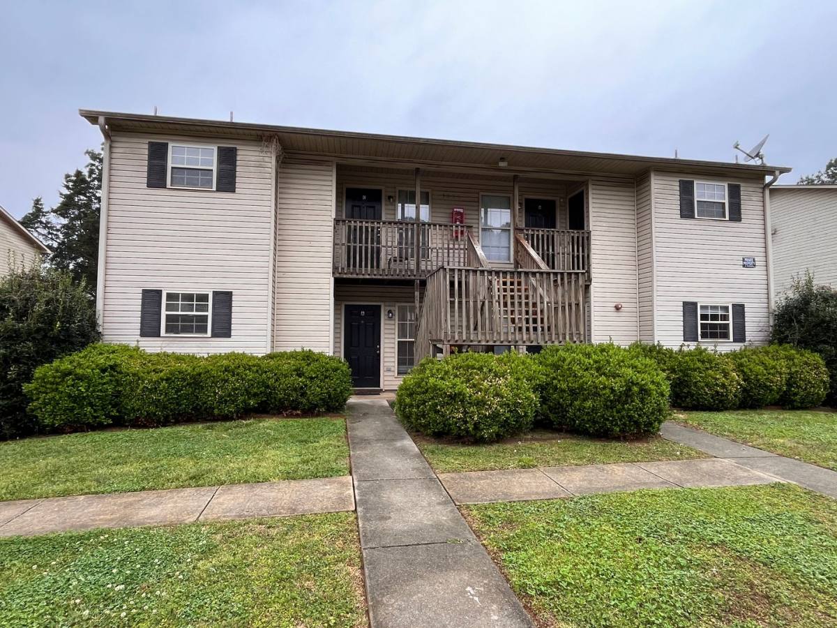 Apartment for rent at 5005 Chancellor Square, Huntsville, AL 35810