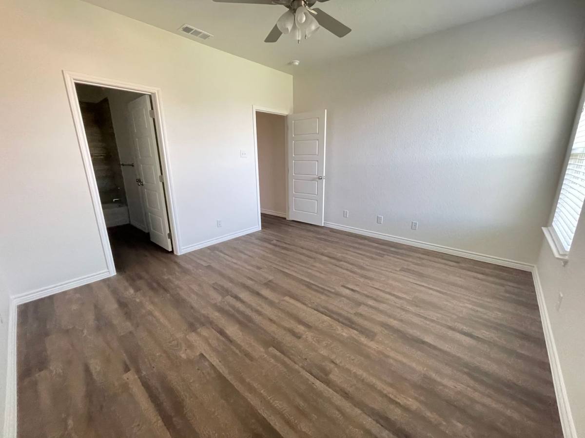 Apartment for rent at 1107 Carlsberg Dr, Killeen, TX 76549