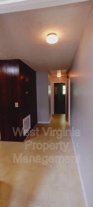 Apartment for rent at 184 Wyndale Dr #22, Princeton, WV 24740