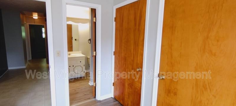 Apartment for rent at 184 Wyndale Dr #22, Princeton, WV 24740