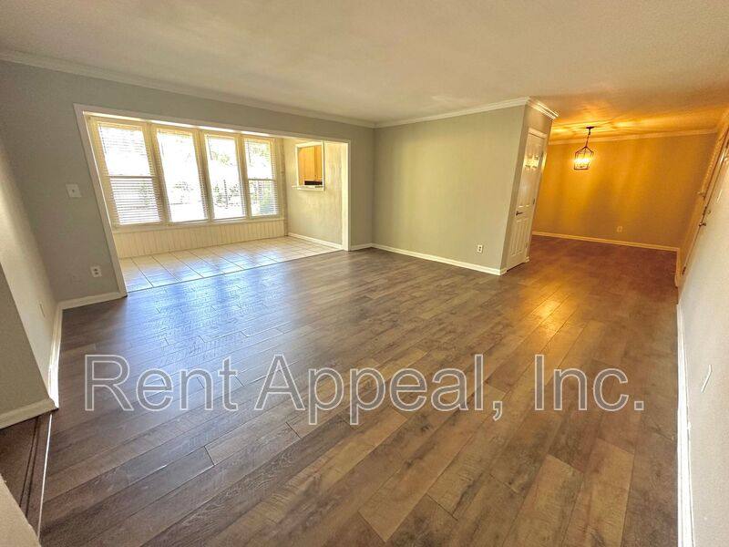 Condo for rent at 346 Carpenter Dr, Atlanta, GA 30328