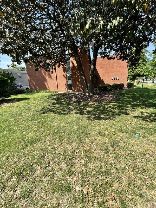 Apartment for rent at 3618 Chamberlayne Ave, Richmond, VA 23227