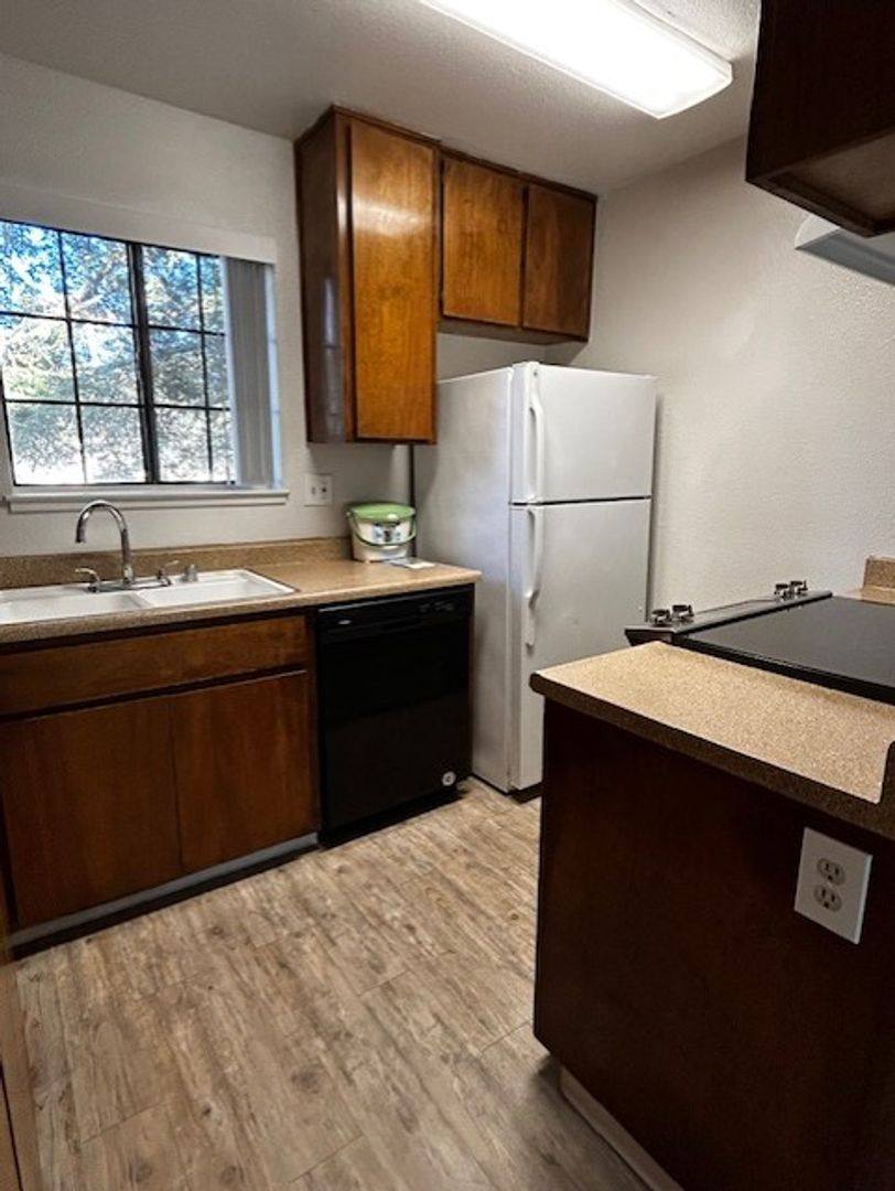 Apartment for rent at 5858 Morgan Place, Stockton, CA 95219