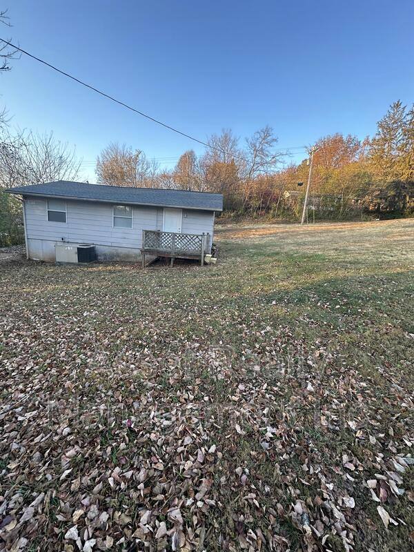 House for rent at 408 Hassler Mill Rd, Harriman, TN 37748