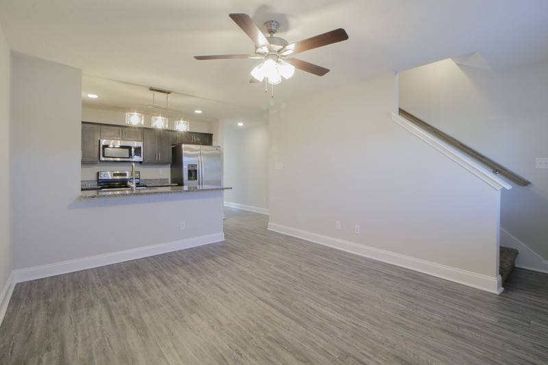 Townhouse for rent at 1000-103 Henry Place Blvd, Clarksville, TN 37042
