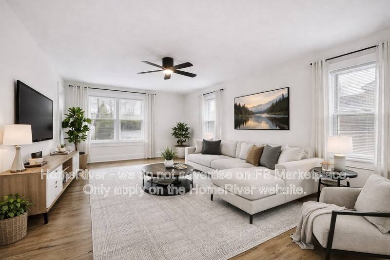 House for rent at 289 Hilton Ave, Vauxhall, NJ 07088