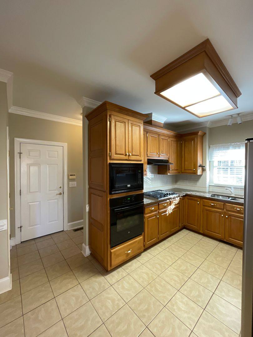 House for rent at 3602 French Woods Rd, Charlotte, NC 28269