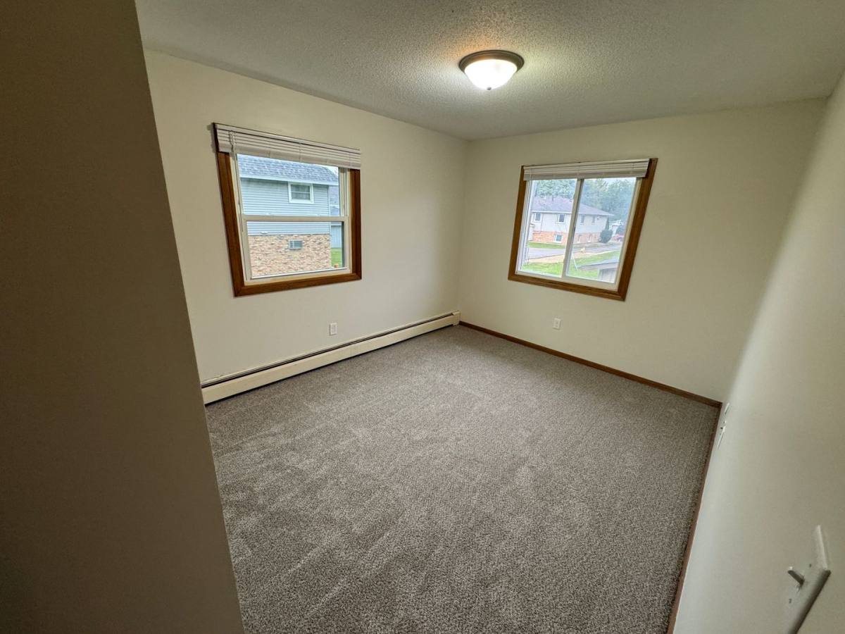 Apartment for rent at 1348 5th Ave SE #3, Rochester, MN 55904