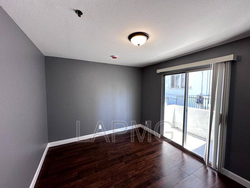 House for rent at 432 N Kingsley Dr #4, Los Angeles, CA 90004