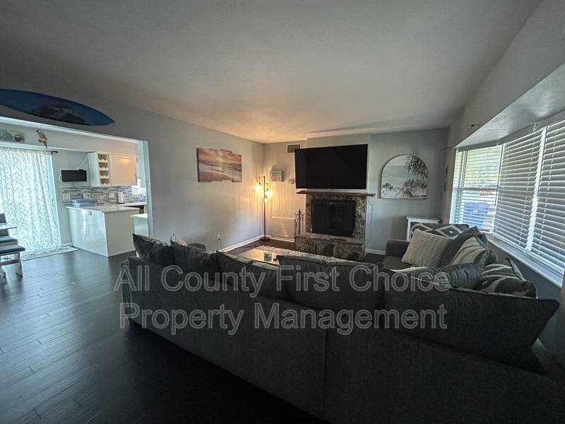 House for rent at 12731 82nd Ave N, Seminole, FL 33776
