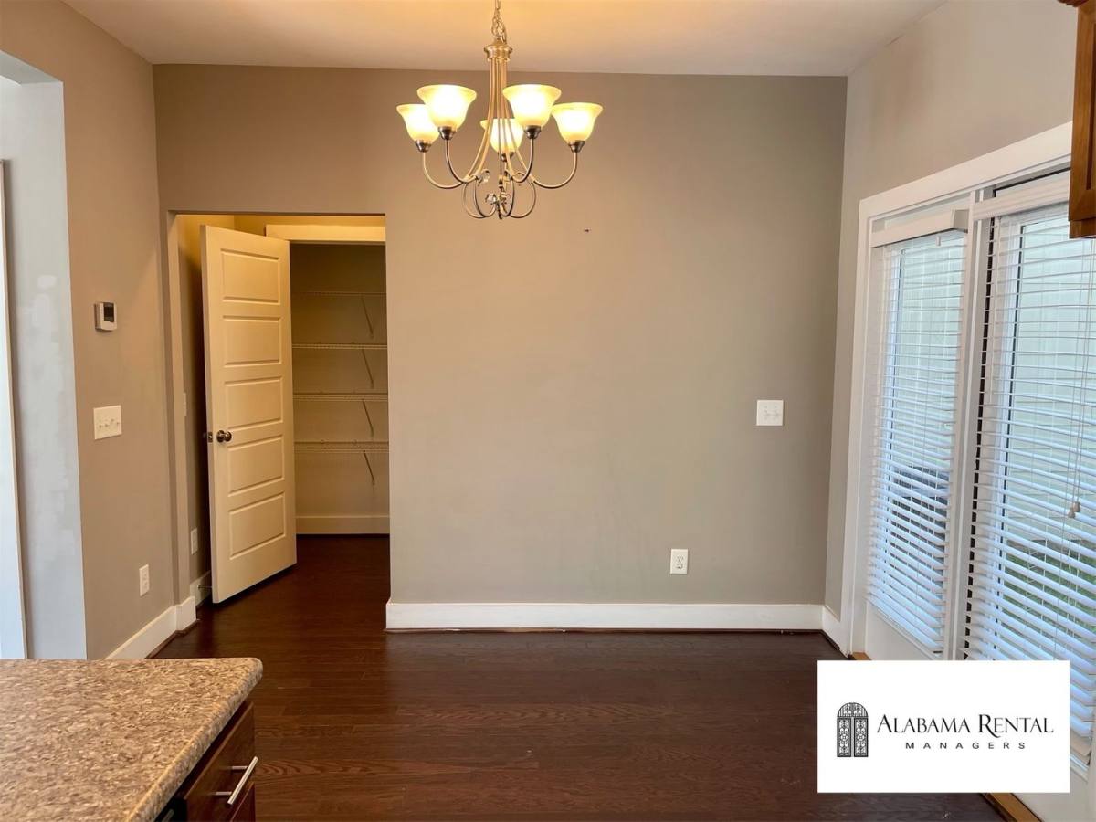 Townhouse for rent at 456 Polo Trace, Chelsea, AL 35043