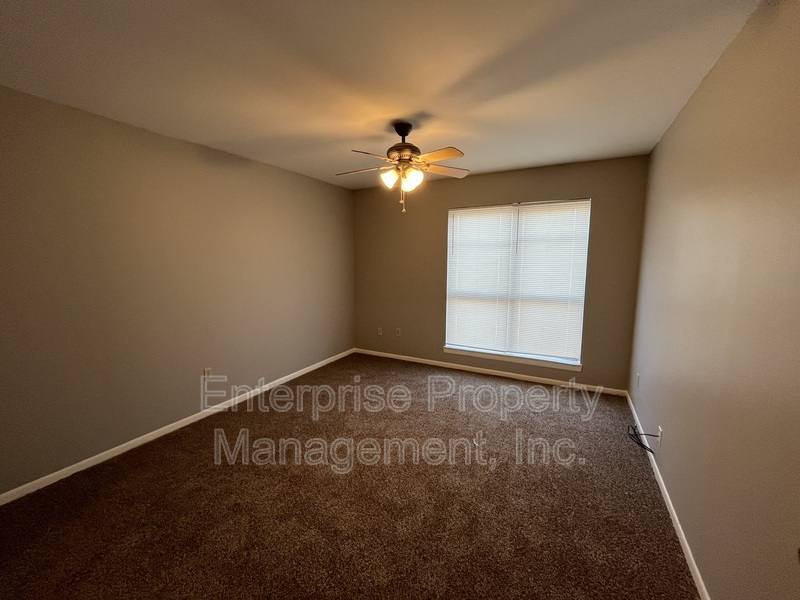 Condo for rent at 6782 Quail Hollow Court #2, Memphis, TN 38120
