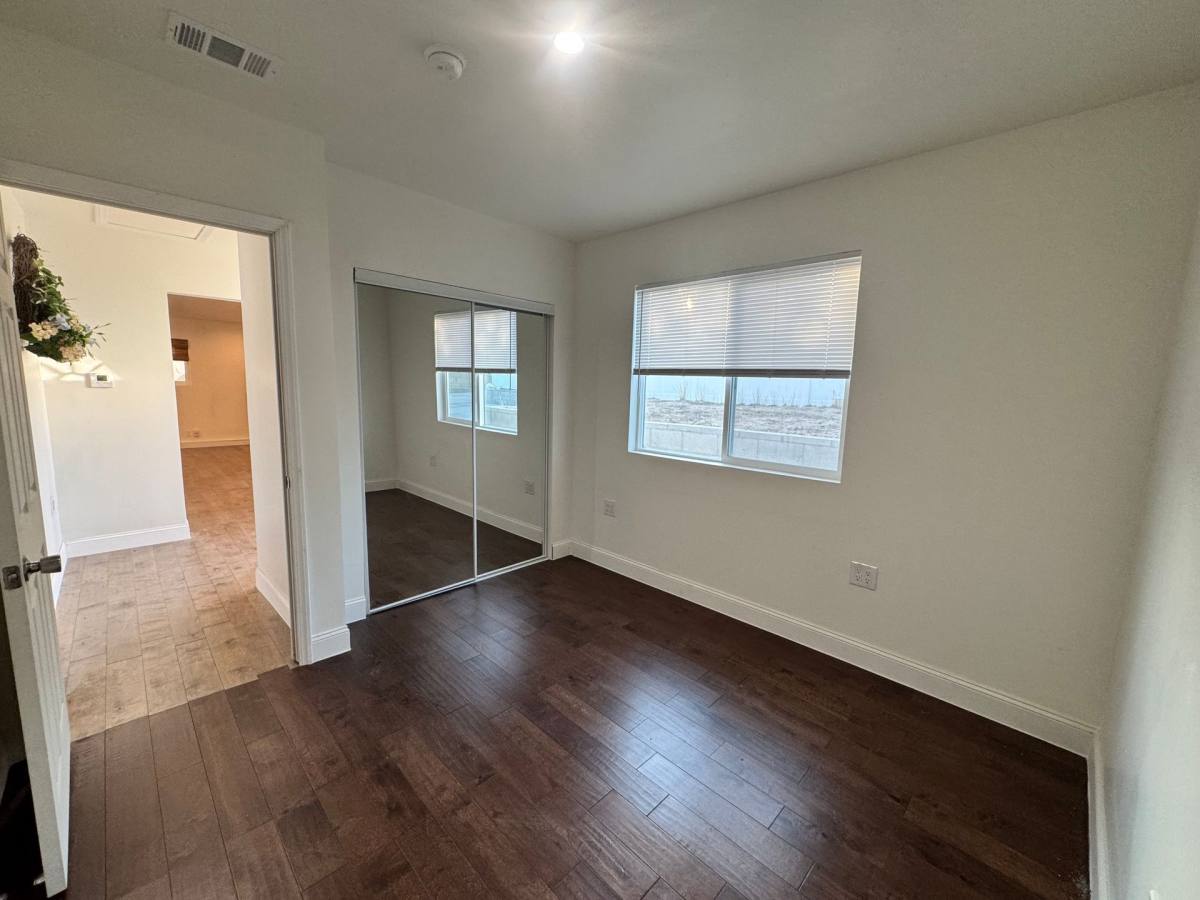 Townhouse for rent at 7842 Woodlake Ave, Canoga Park, CA 91304