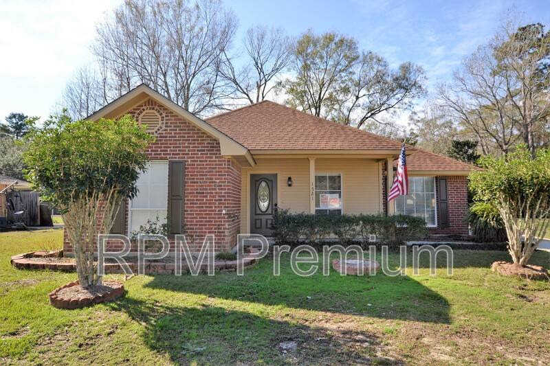 House for rent at 1521 Brookfield Dr, Denham Springs, LA 70726