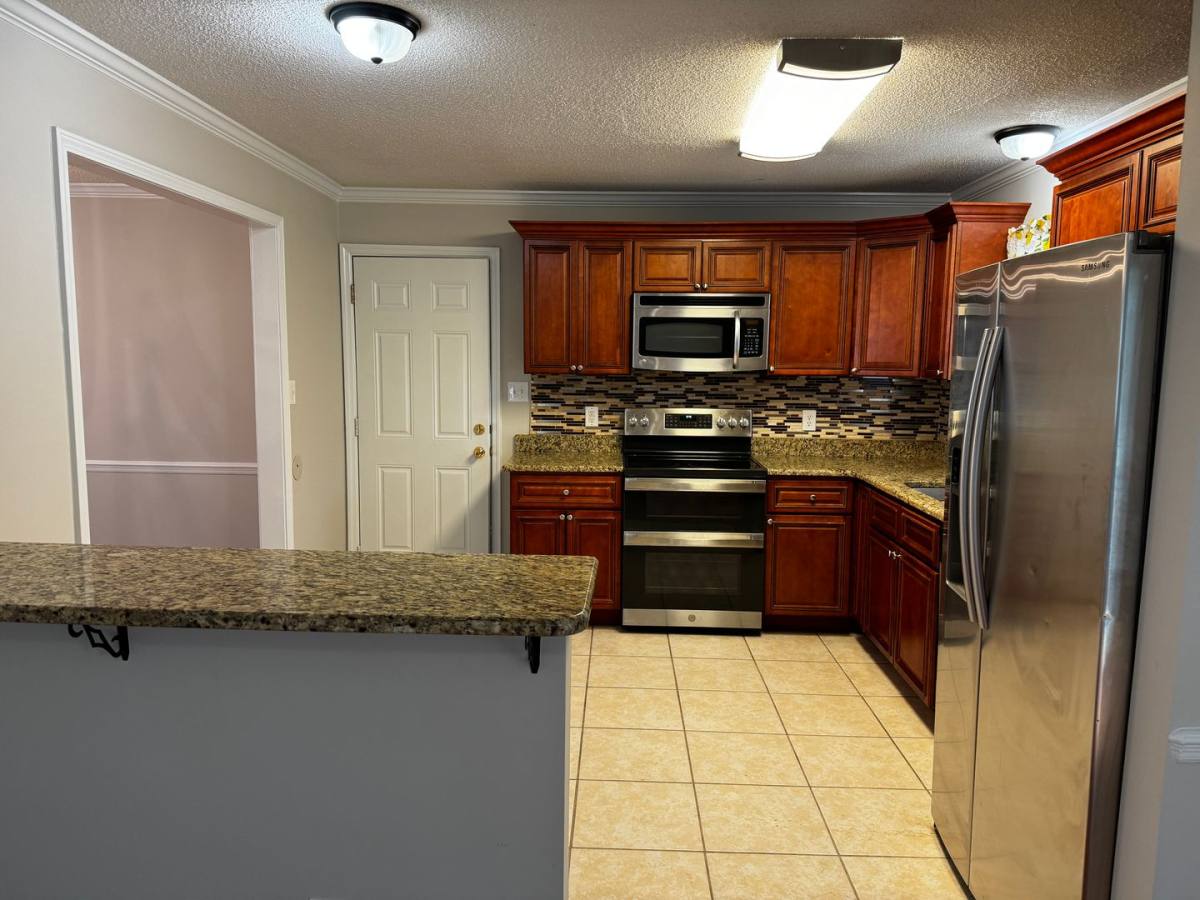 House for rent at 1862 Geiberger Dr, Fayetteville, NC 28303