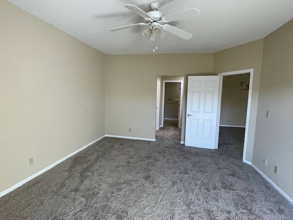 Apartment for rent at 6538 Spring Brook Rd, Rockford, IL 61114