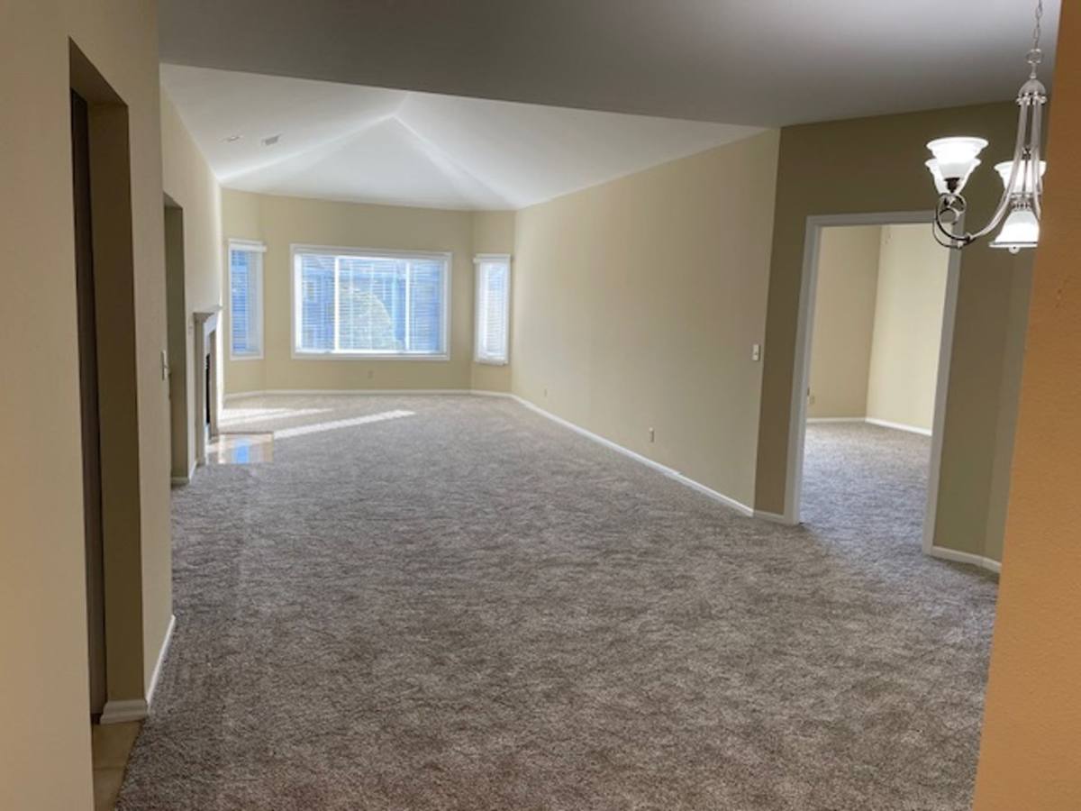 Apartment for rent at 6538 Spring Brook Rd, Rockford, IL 61114