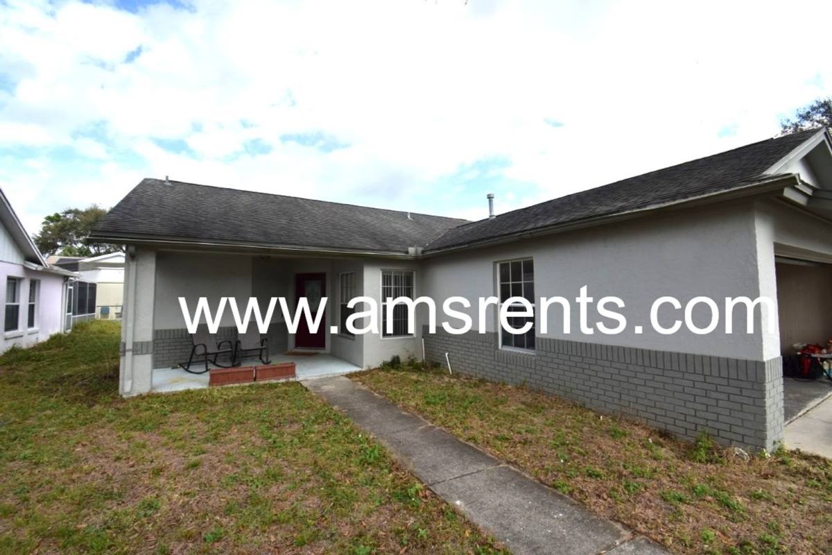 House for rent at 7811 Turkey Oak Lane, Kissimmee, FL 34747