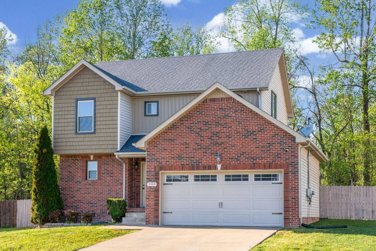 House for rent at 3469 Bradfield Dr, Clarksville, TN 37042