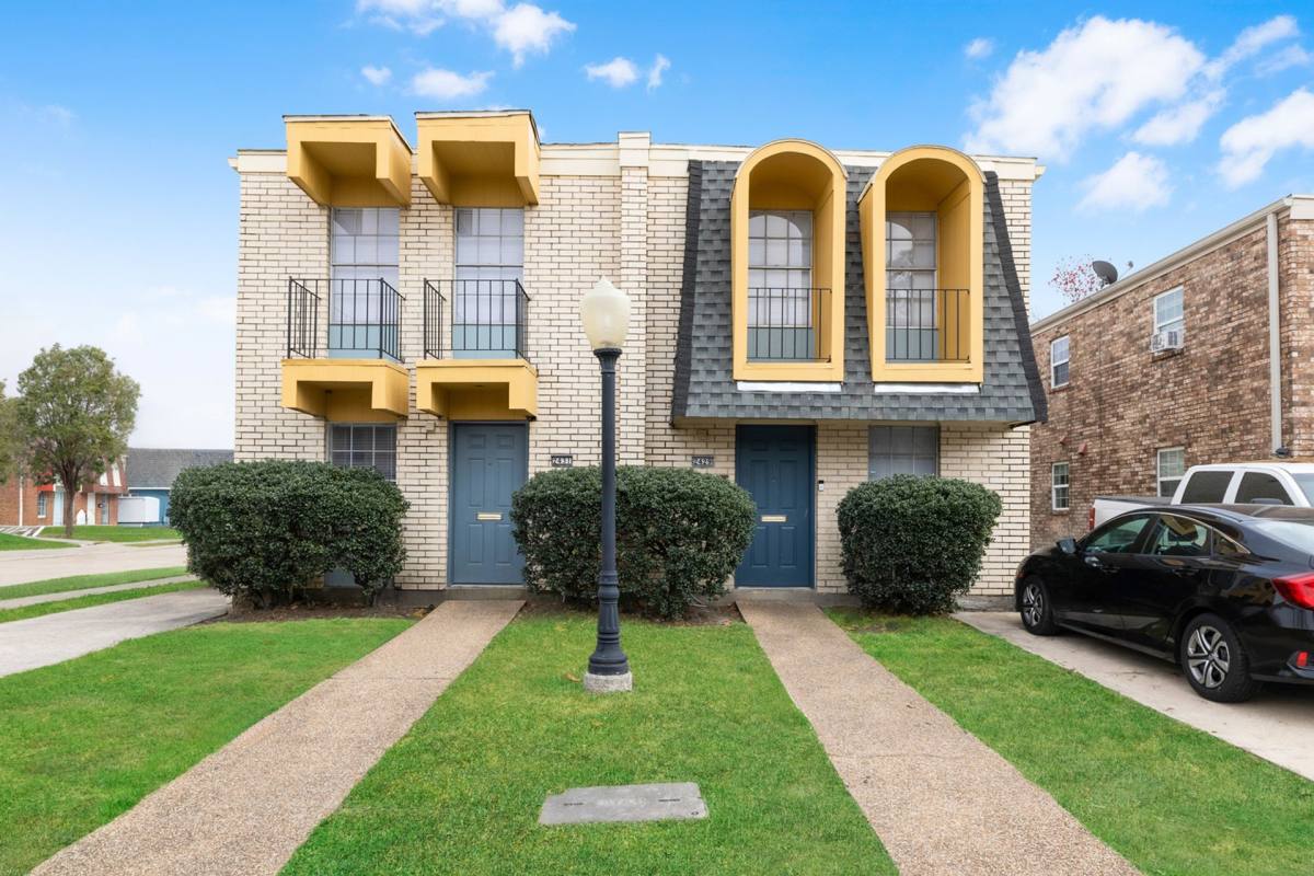 Apartment for rent at 6566 Park Manor Dr, Metairie, LA 70003