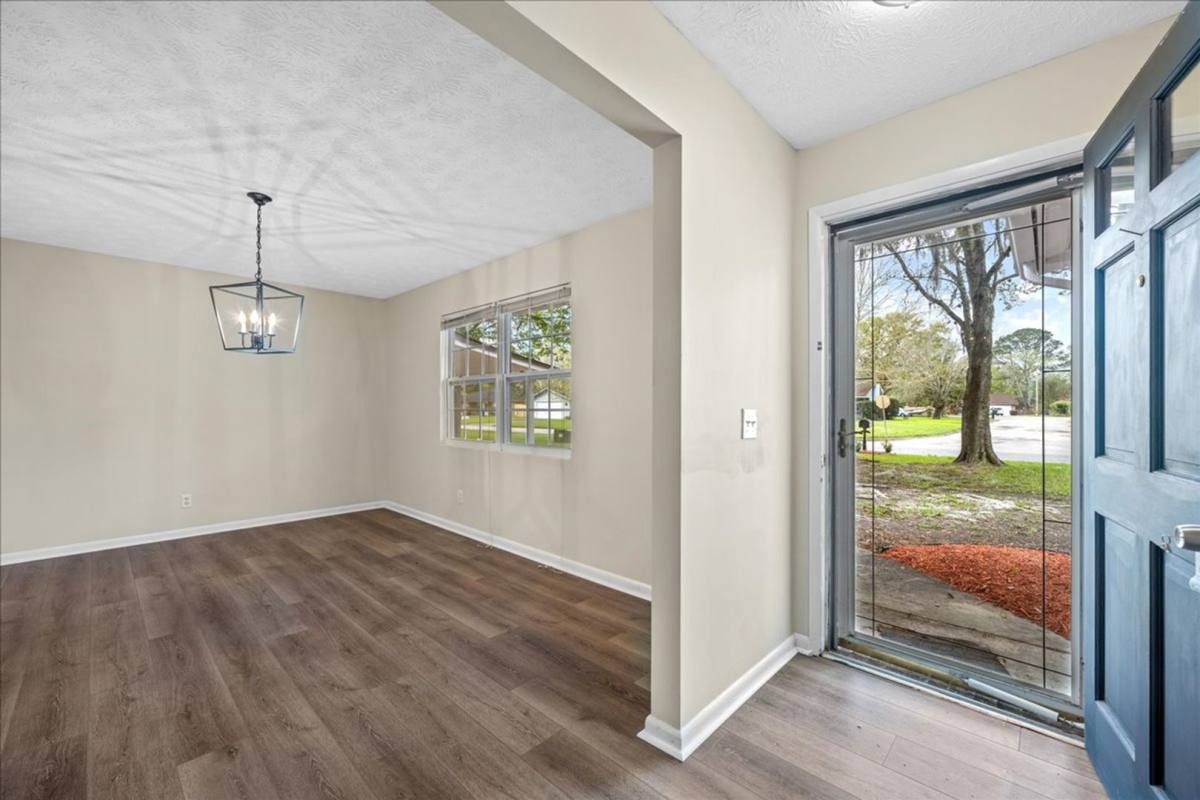 House for rent at 1683 Morningside Dr, Middleburg, FL 32068