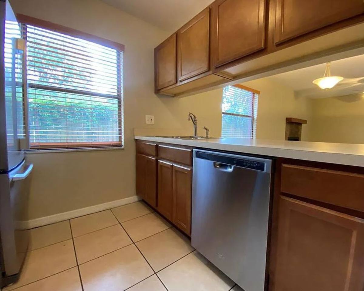 Apartment for rent at 3254 Howell Branch Rd, Winter Park, FL 32789