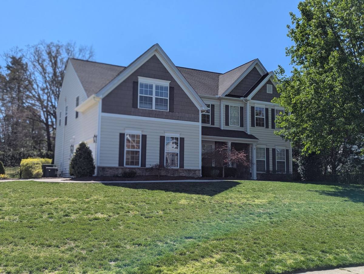 House for rent at 7894 Woodmere Dr, Harrisburg, NC 28075