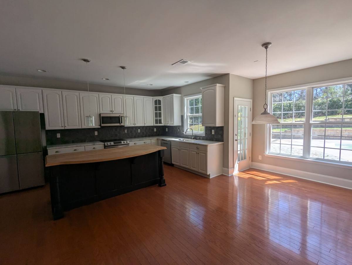 House for rent at 7894 Woodmere Dr, Harrisburg, NC 28075