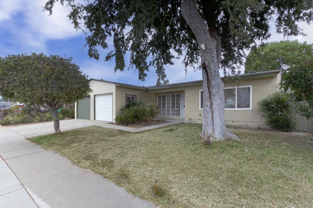 Apartment for rent at 3168-3170 Mandan Way, San Diego, CA 92117