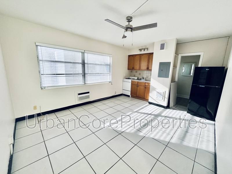 Apartment for rent at 105 7th Ave N #8, Saint Petersburg, FL 33701
