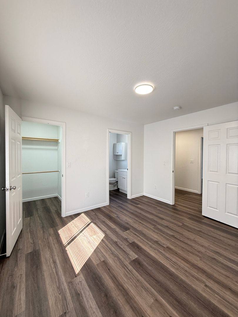 Apartment for rent at 634 Colinwood Court, Medford, OR 97501