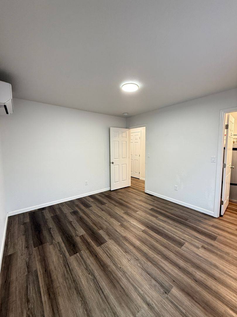 Apartment for rent at 634 Colinwood Court, Medford, OR 97501
