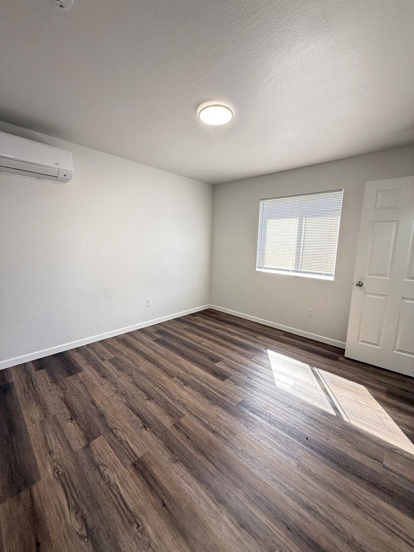 Apartment for rent at 634 Colinwood Court, Medford, OR 97501