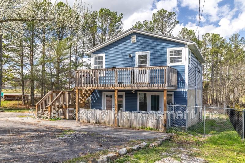 Apartment for rent at 4143 W Beaver Creek Dr #C, Powell, TN 37849