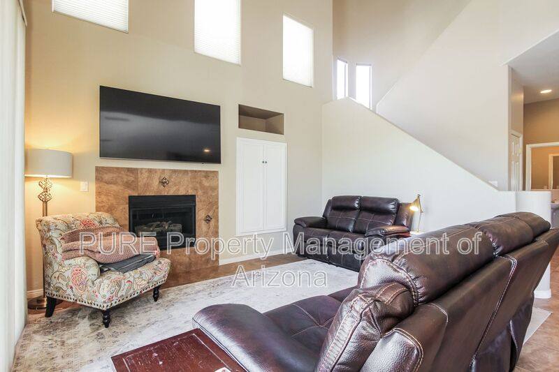 Townhouse for rent at 16420 N Thompson Peak Parkway #1044, Scottsdale, AZ 85260