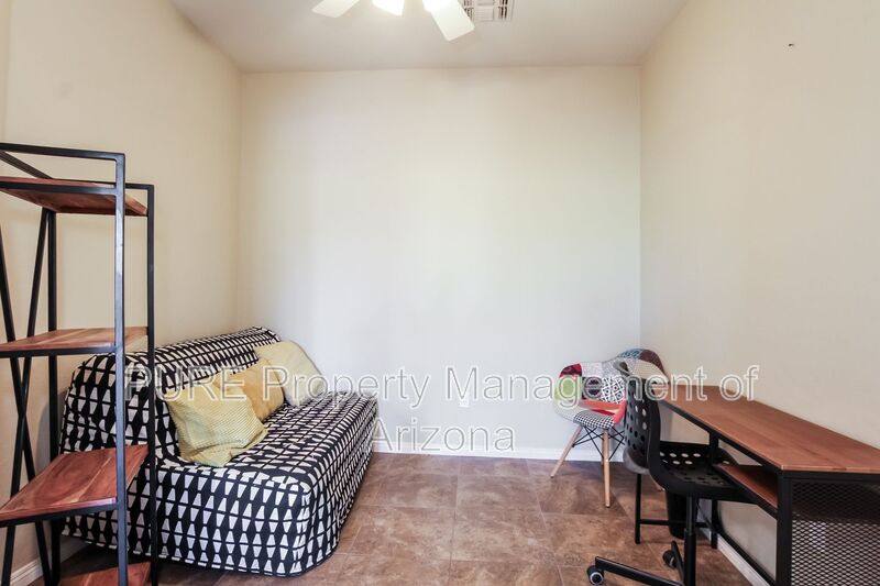 Townhouse for rent at 16420 N Thompson Peak Parkway #1044, Scottsdale, AZ 85260