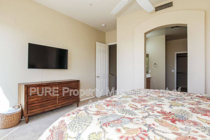 Townhouse for rent at 16420 N Thompson Peak Parkway #1044, Scottsdale, AZ 85260