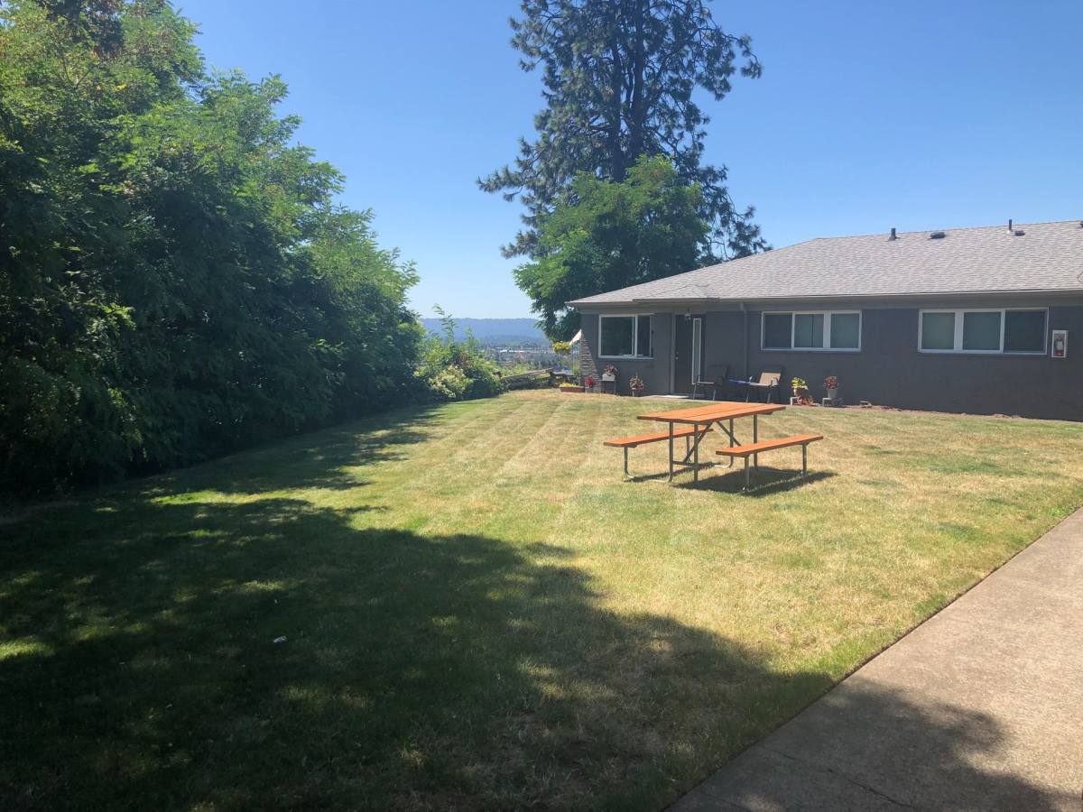 Apartment for rent at 2831 E 6th St, Vancouver, WA 98661