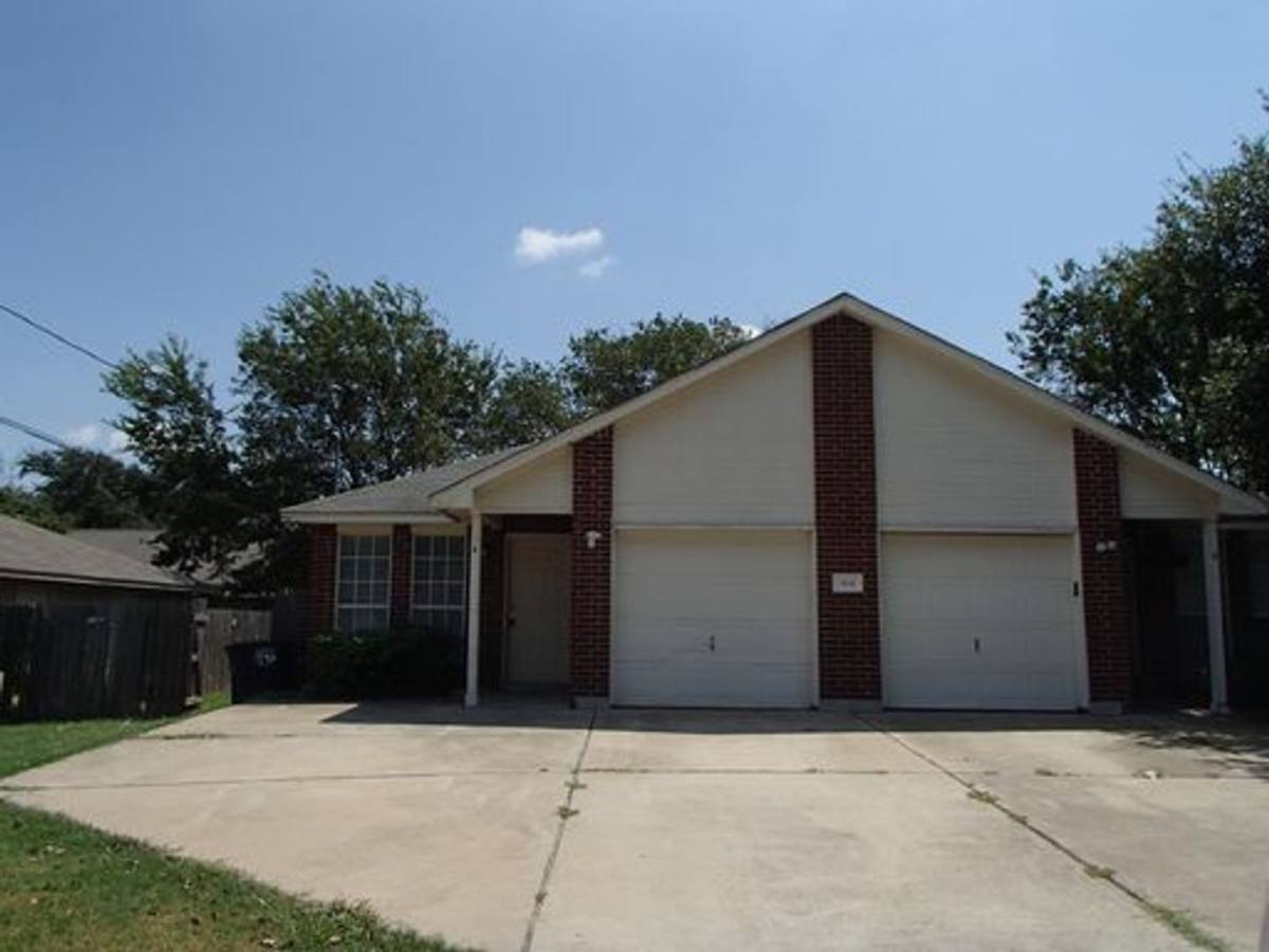 Apartment for rent at 304 Tamara Dr, Georgetown, TX 78628