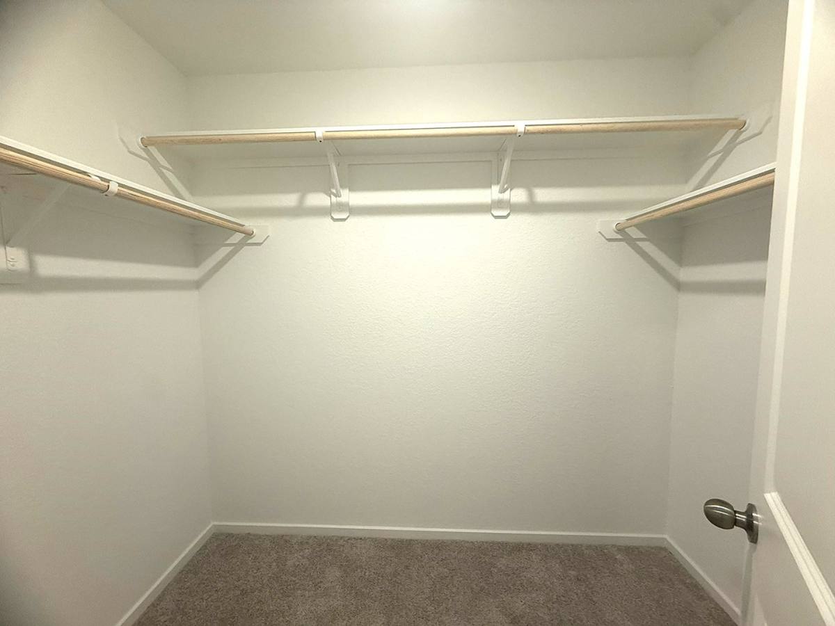 House for rent at 1520 Sunset Ridge Dr, Conroe, TX 77303