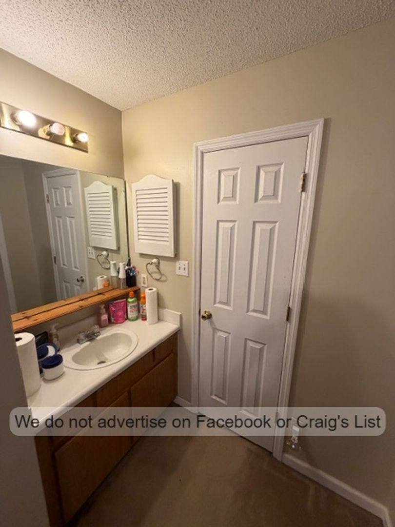 House for rent at 510 Berwick Dr, Raeford, NC 28376