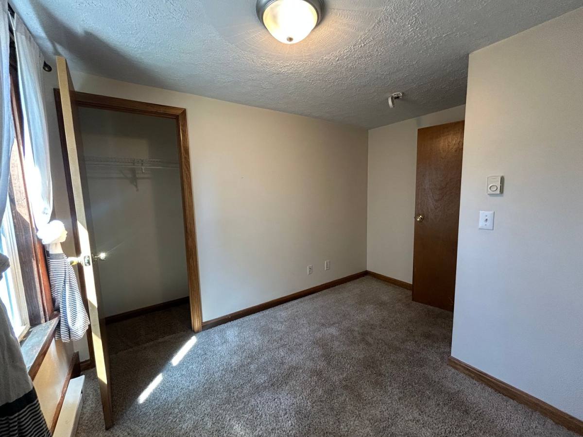 Apartment for rent at 1154 Walnut St, Stoneboro, PA 16153