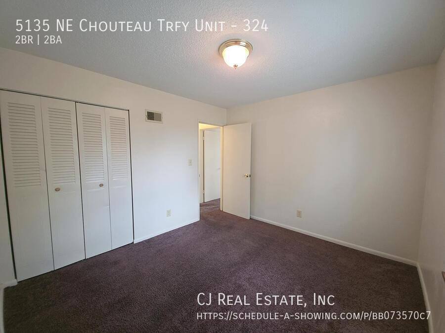 Apartment for rent at 5135 NE Chouteau Trafficway #324, Kansas City, MO 64119