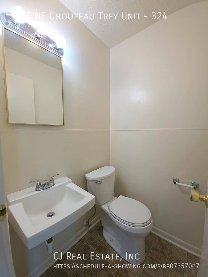 Apartment for rent at 5135 NE Chouteau Trafficway #324, Kansas City, MO 64119