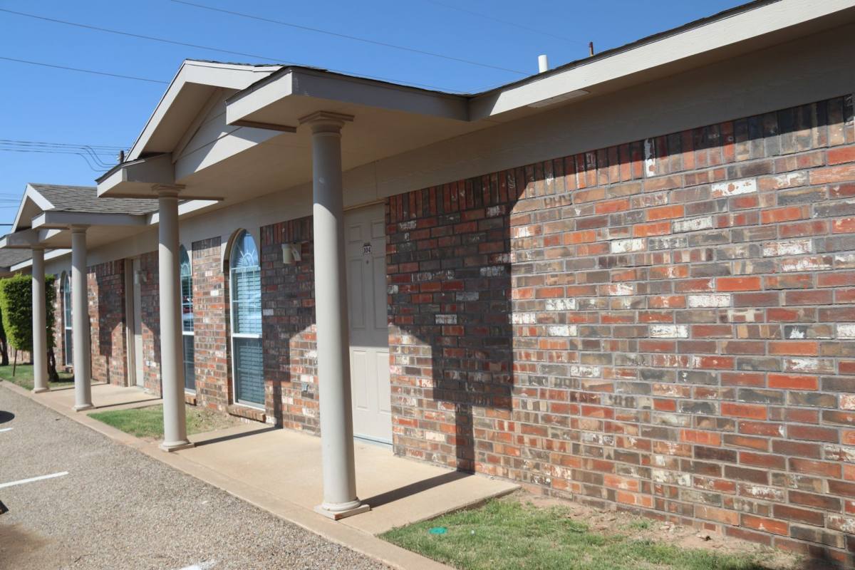 Apartment for rent at 2101 82nd St #OFC, Lubbock, TX 79423