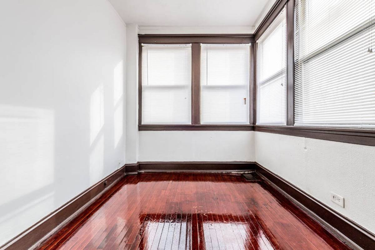 Apartment for rent at 617 N Central Ave, Chicago, IL 60644
