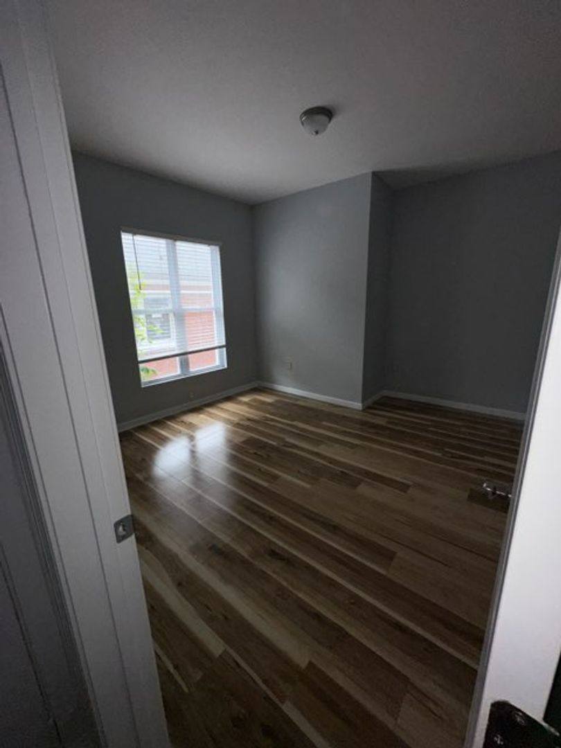Apartment for rent at 2614 Virginia Ave #4, Louisville, KY 40211