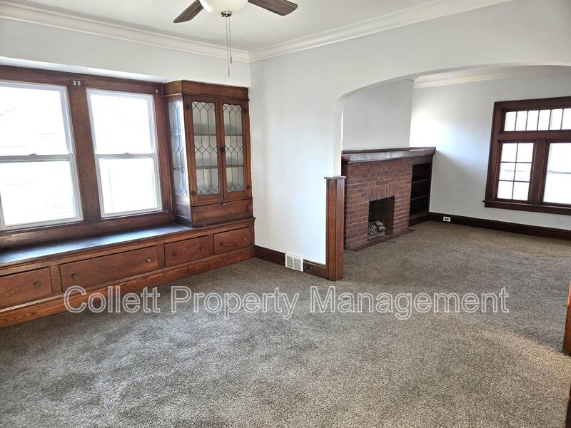 Apartment for rent at 11512 Tonsing Dr #2, Cleveland, OH 44125