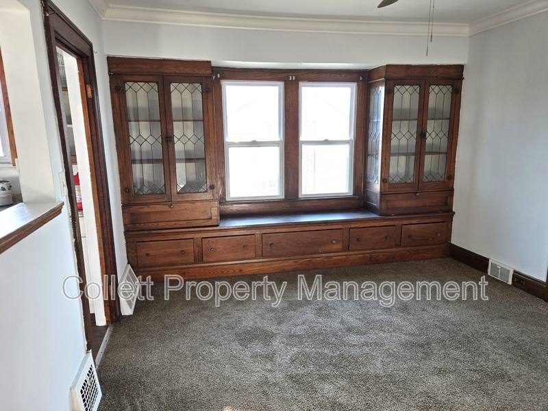 Apartment for rent at 11512 Tonsing Dr #2, Cleveland, OH 44125