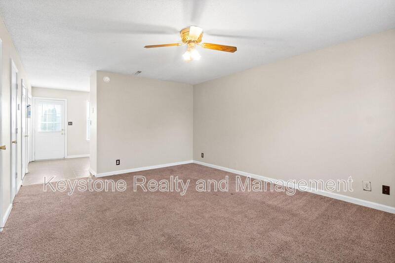 Townhouse for rent at 1630 Baltimore Dr, Clarksville, TN 37043